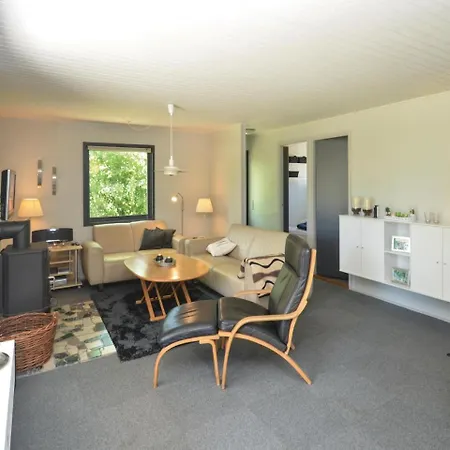 Three-bedroom Holiday In Vaggerlose * Bøtø By