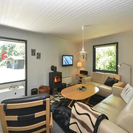 Three-bedroom Holiday In Vaggerlose Ferienhaus *