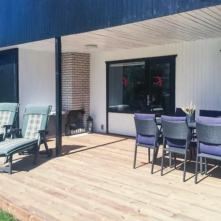 Three-bedroom Holiday In Vaggerlose Ferienhaus Bøtø By